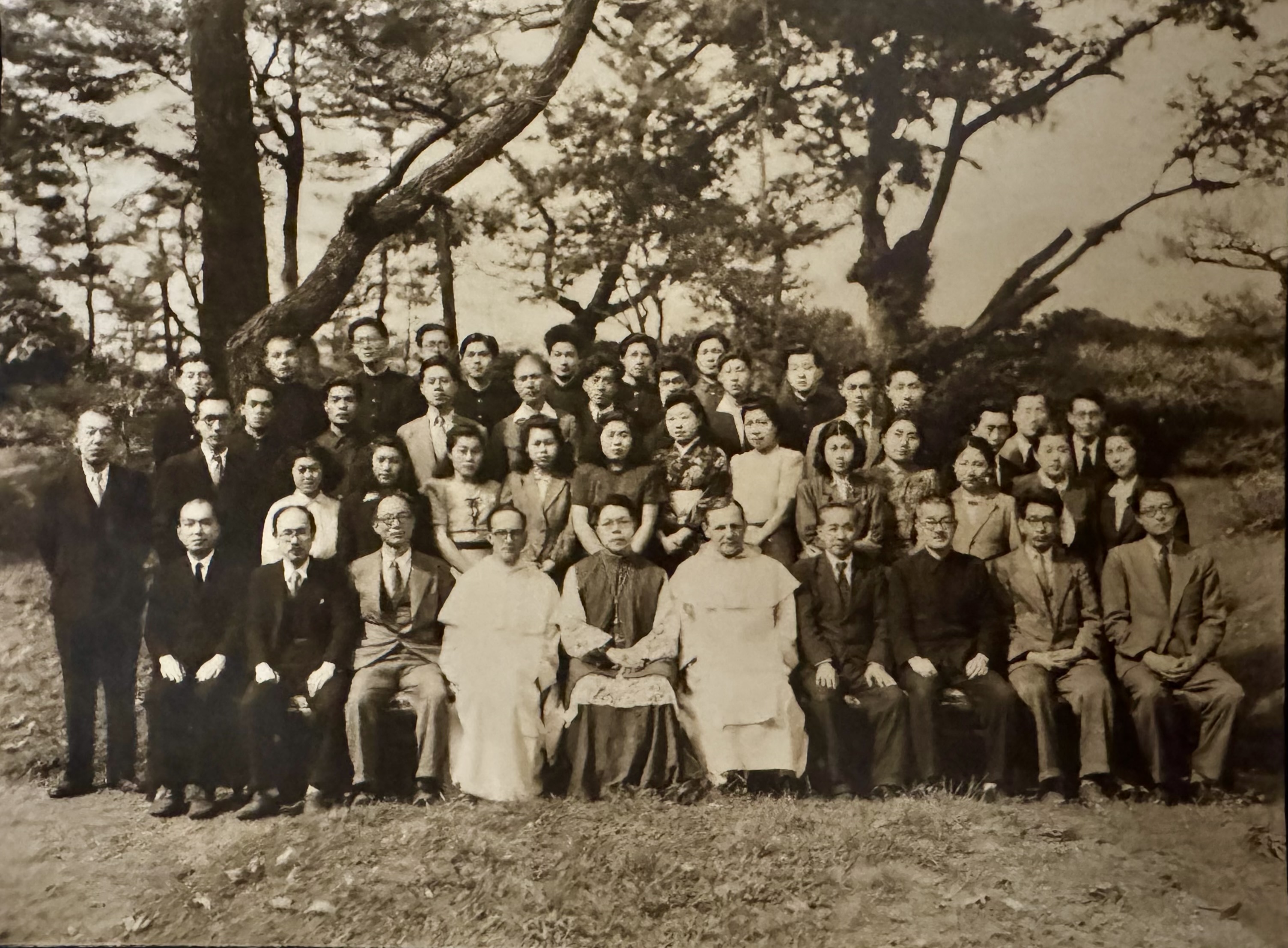 Group Picture of Farewell Ceremony at Institute of St. Thomas